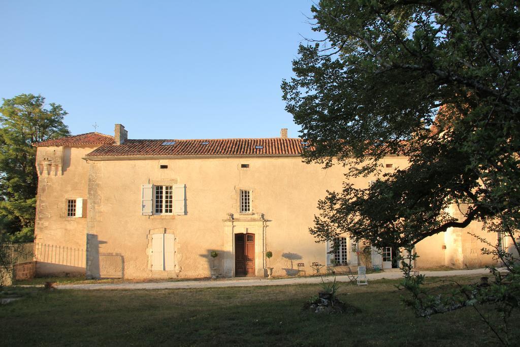 Chateau De La Combe Puyrenier Exterior foto